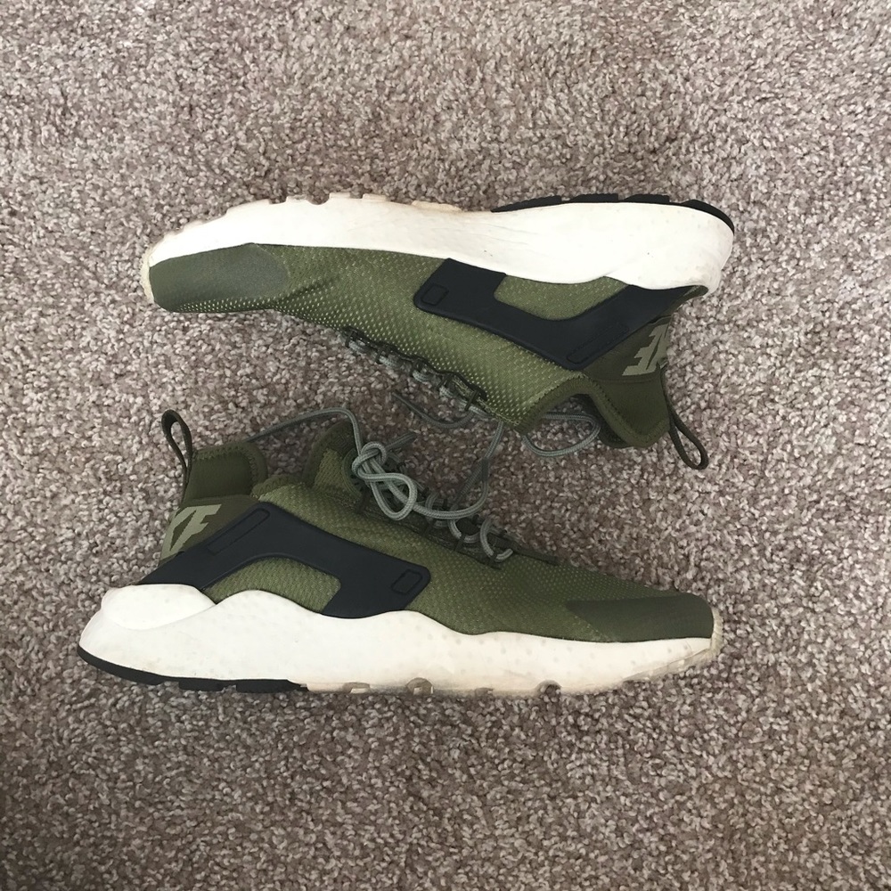Nike Huaraches